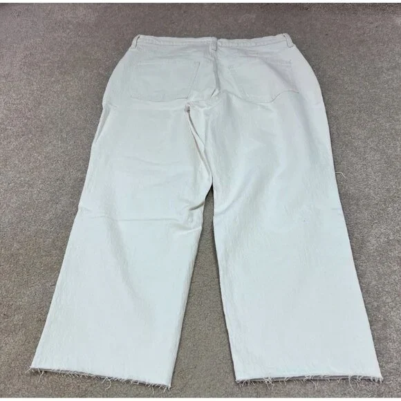 Universal Thread Vintage Straight Jeans Ivory Distressed Pockets Size 14 Short - Picture 11 of 13